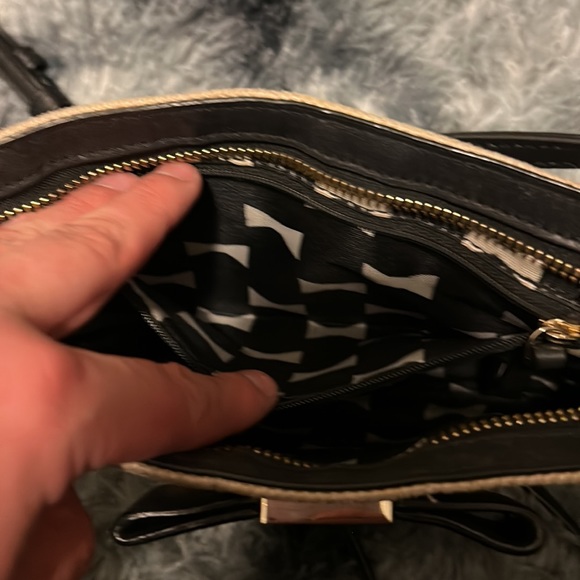 Kate Spade Crossbody Black Bow and Beige - Picture 6 of 8